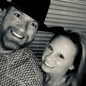 Meet your Posher, Candace